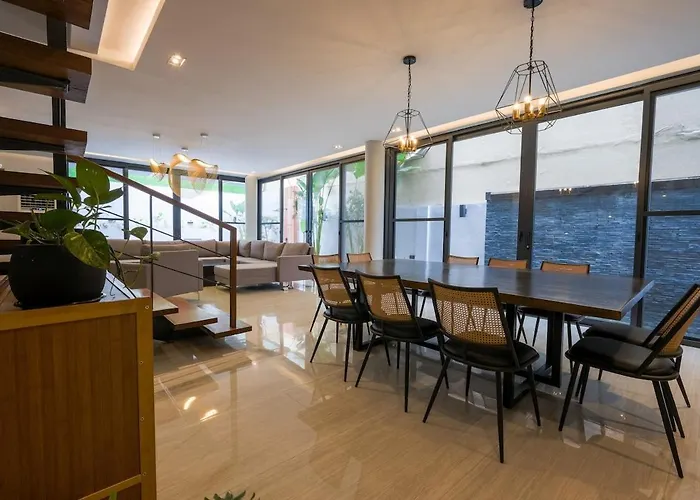 Casa Bonifacio By Jc بيت للعطل