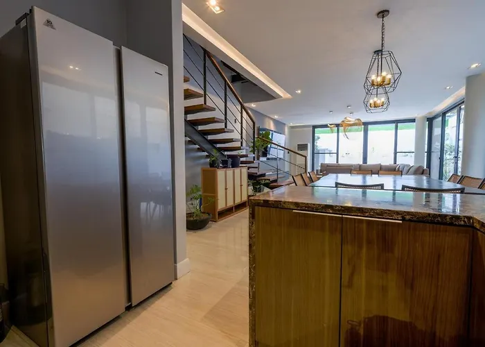 Casa Bonifacio By Jc